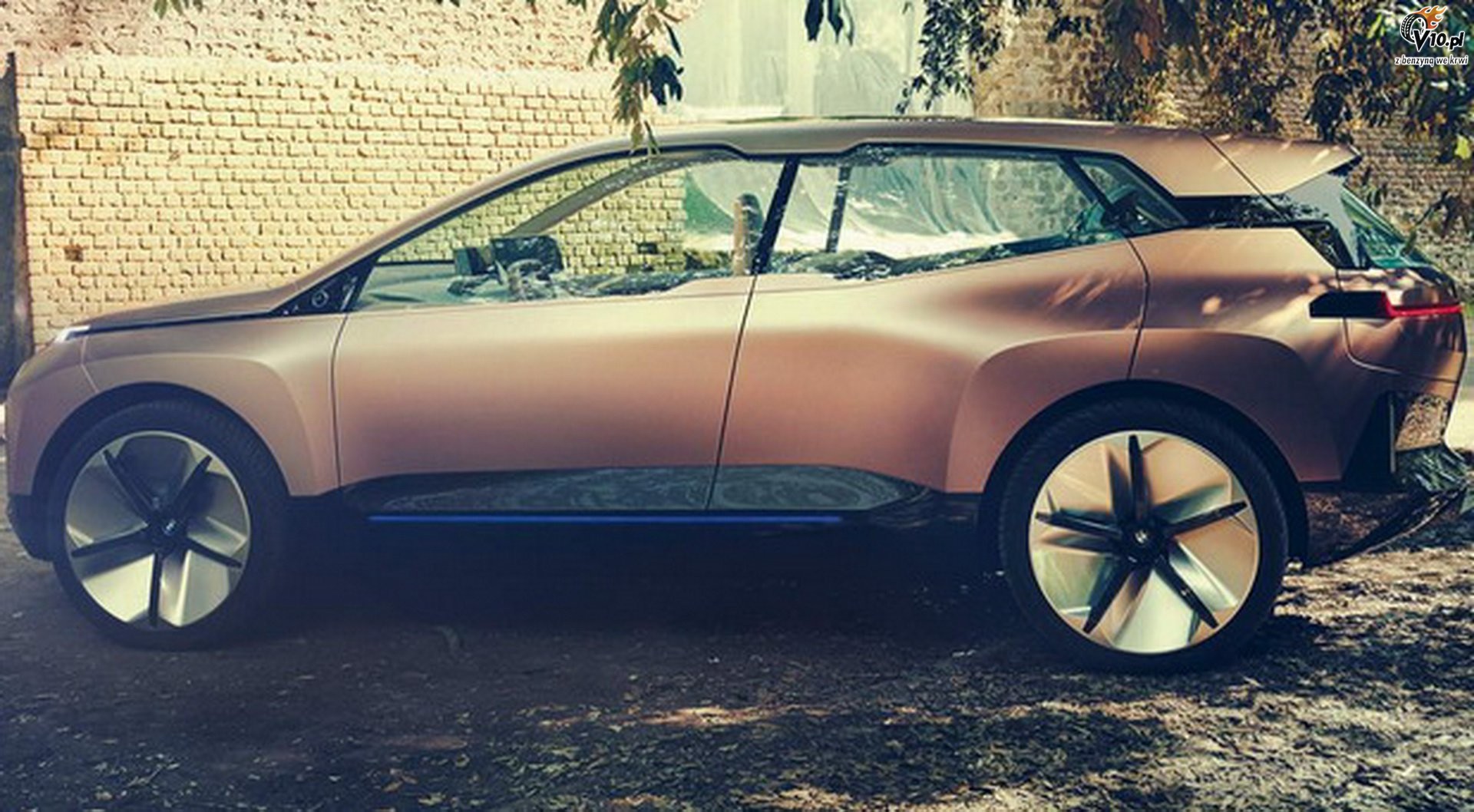 BMW iNext