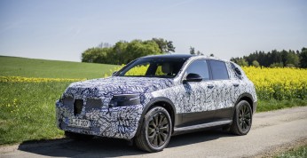 Mercedes EQC - elektryczny crossover na nowych teaserach