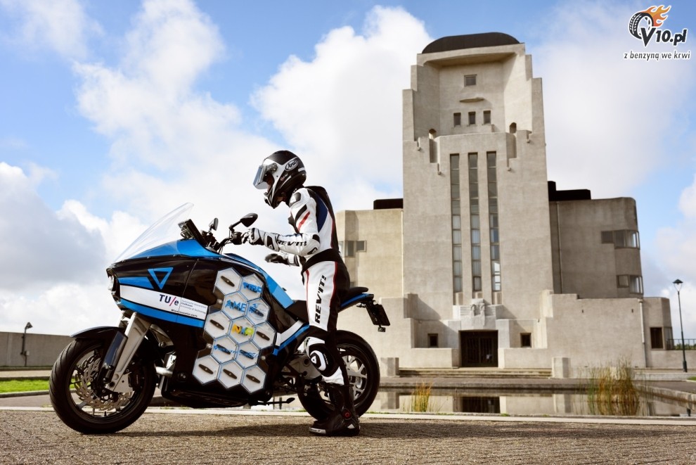 Storm Pulse Electric Concept Bike