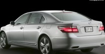 Lexus LS460