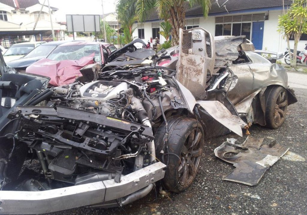 Nissan gtr crash malaysia #2