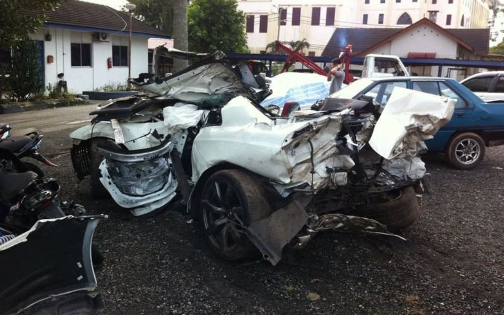 Nissan gtr crash malaysia #10