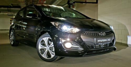 Hyundai i30 3d - pierwszy kontakt