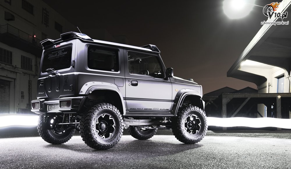 Suzuki Jimny Black Bison