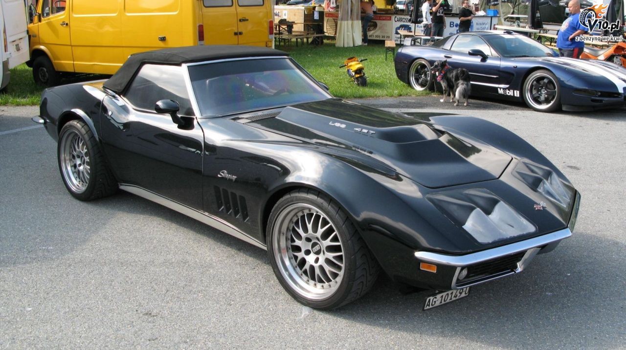 Chevrolet Corvette c3 родстер