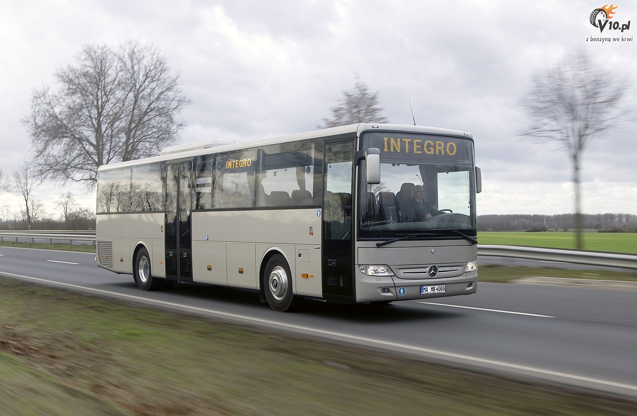 Автобус пригород. Mercedes-Benz integro. Mercedes Benz 0408 Bus. Автобус Мерседес Бенц 0408. Mercedes Benz integro 2003.