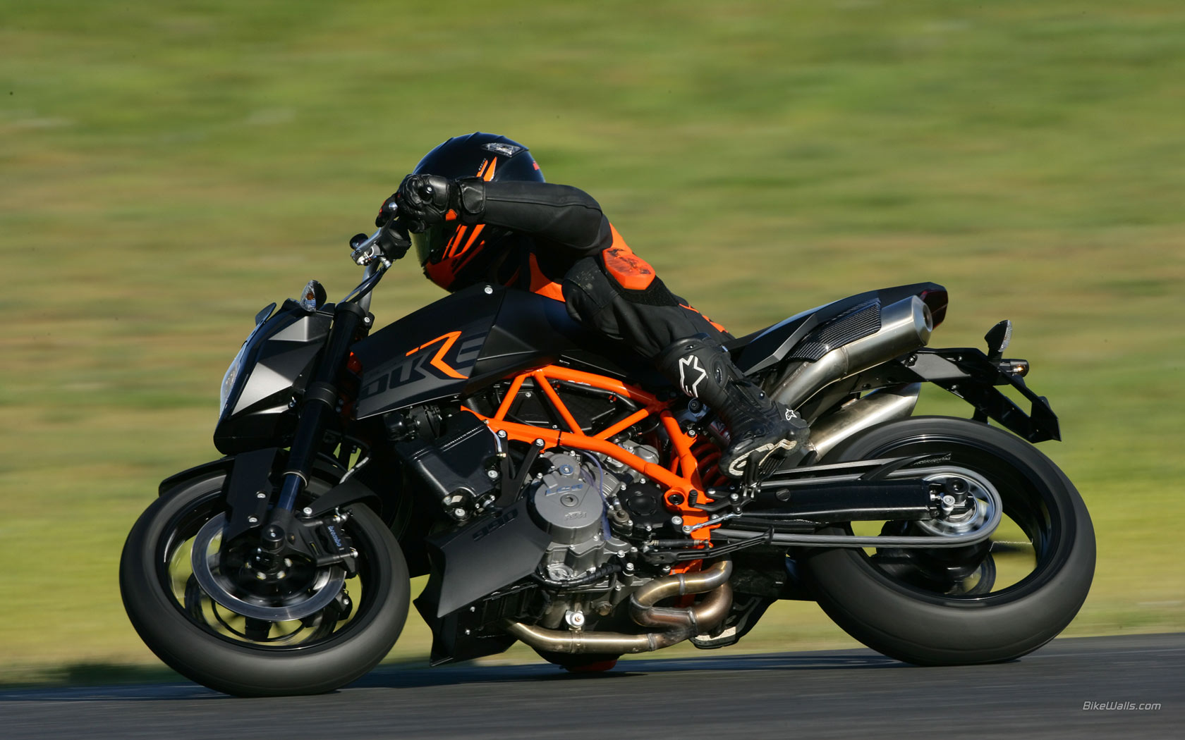 KTM 990 Super Duke 1680x1050 c657 - Tapety na pulpit ...