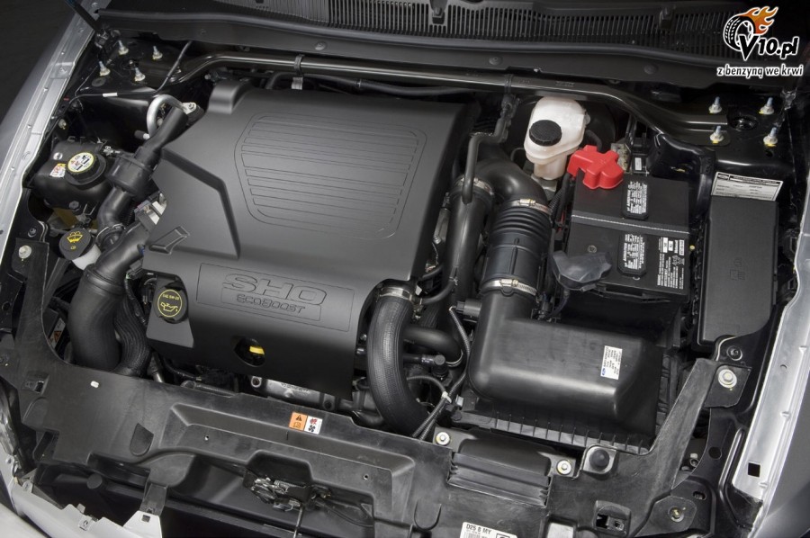Ford Taurus SHO model 2010