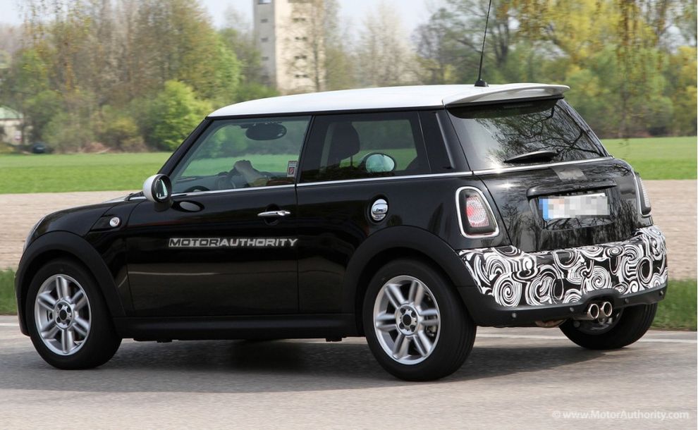 Nowy Mini Cooper S 2011 - zdjęcie szpiegowskie