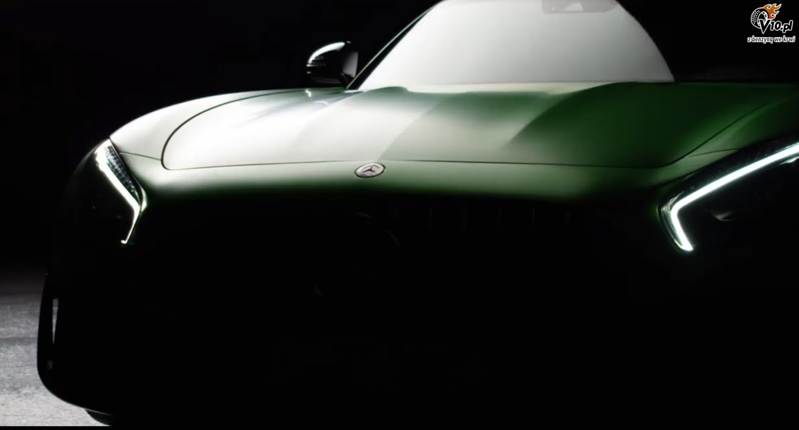 Mercedes AMG GT R