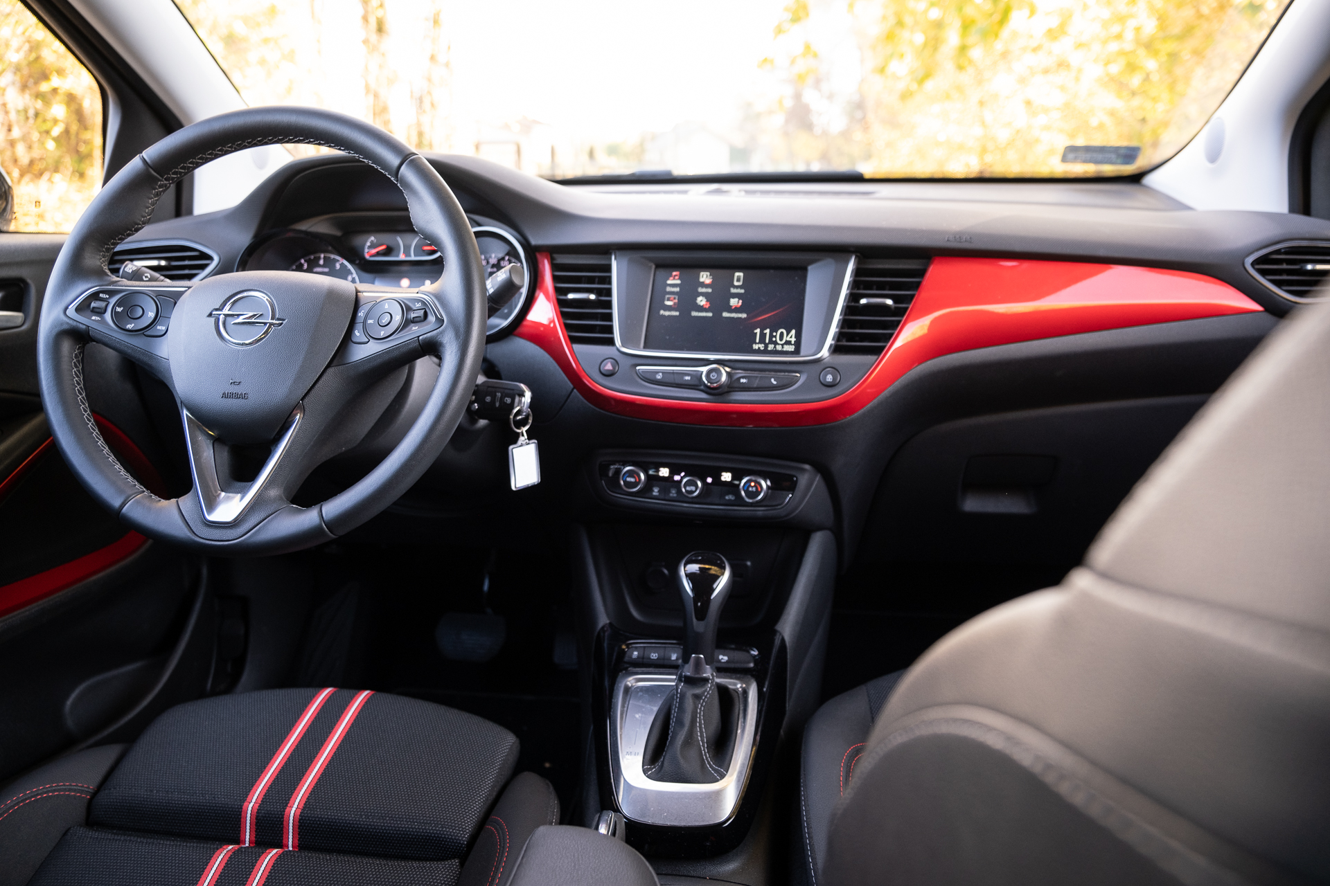Opel Crossland 2023 - deska rozdzielcza