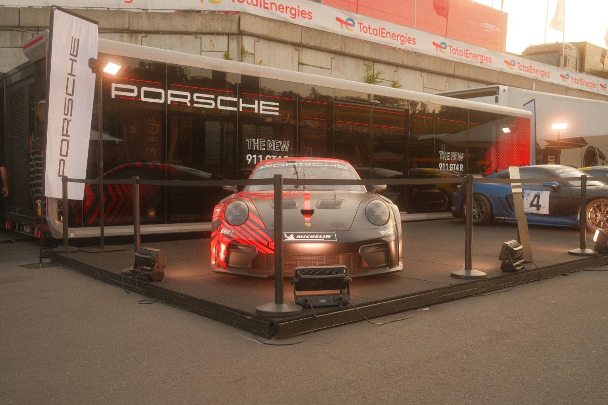Porsche 911 GT4 R (fot. Michał Paciorek dla V10.pl)