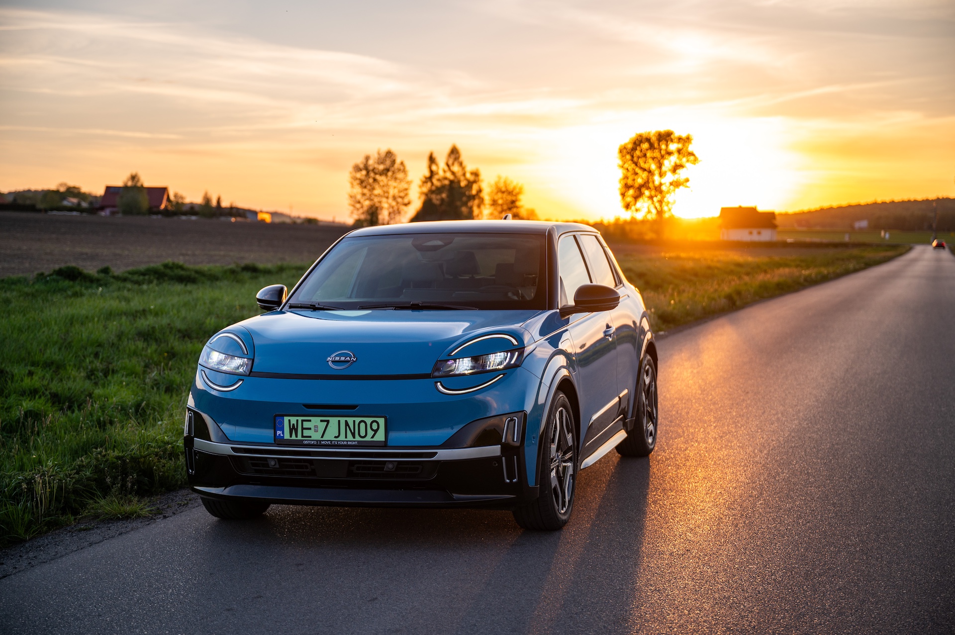 Nissan Micra elektryczny przód