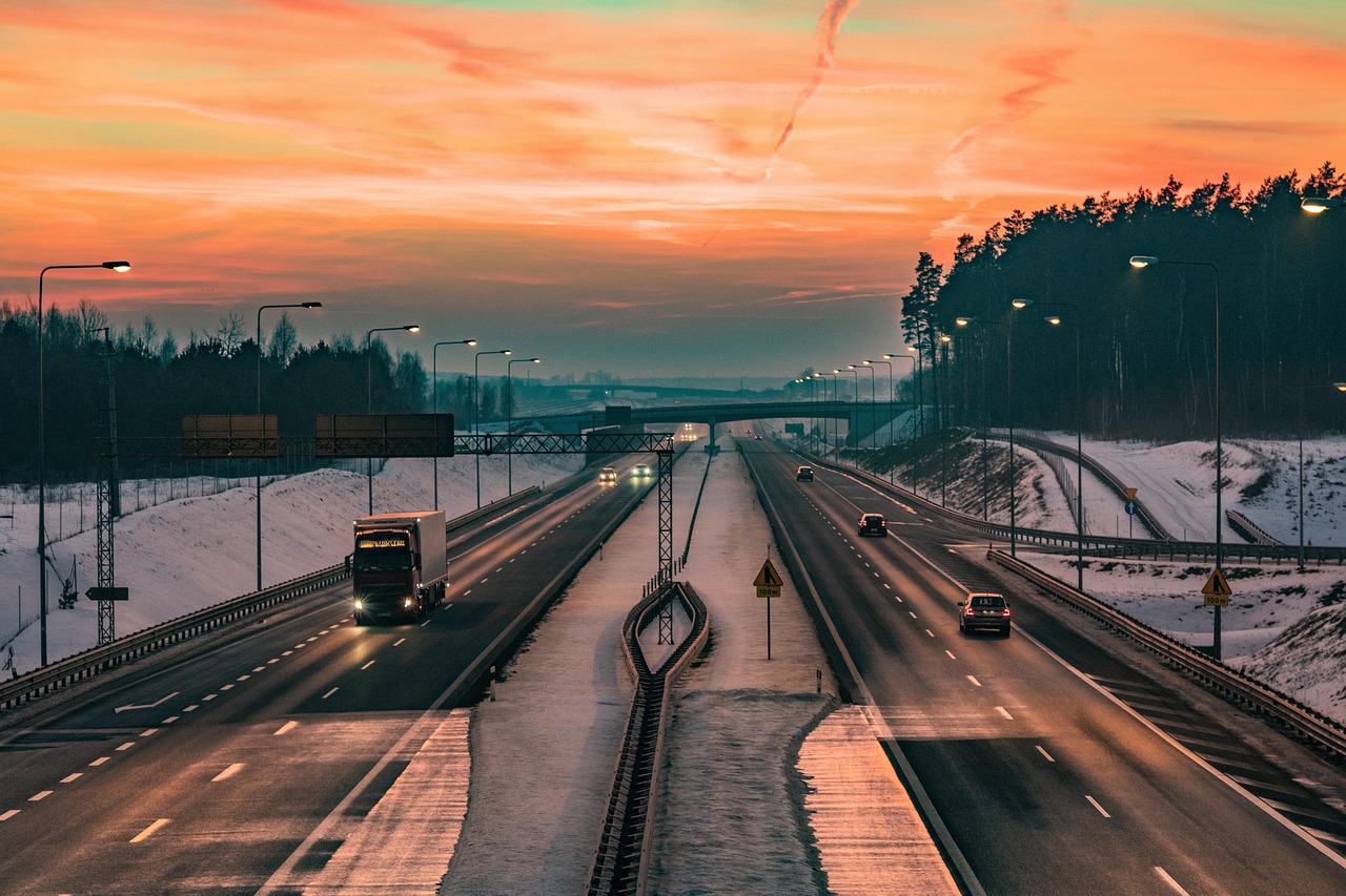 Autostrada (Fot. MarcinZ83 / Pixabay)