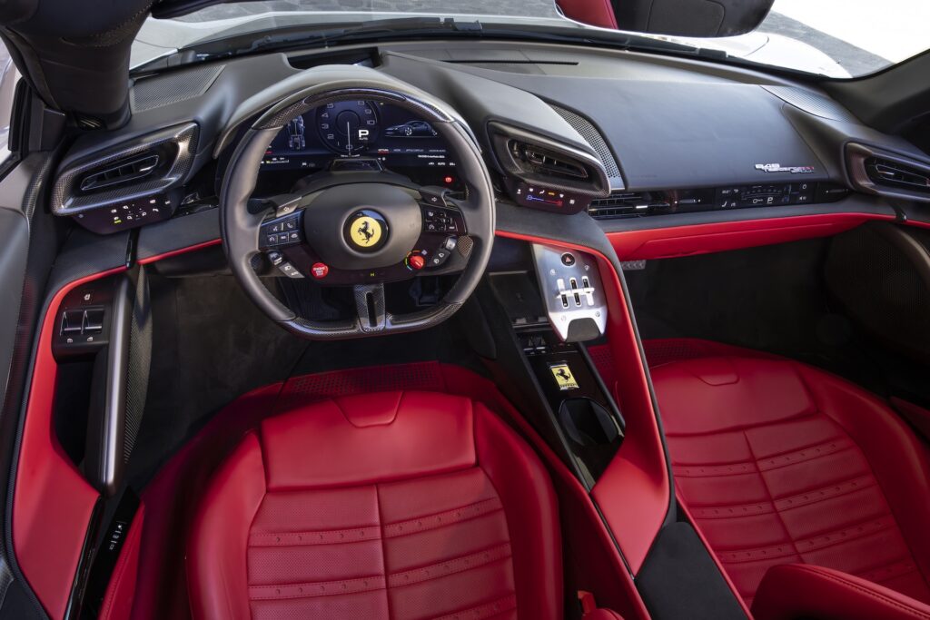 Ferrari 849 Testarossa Spider wnętrze