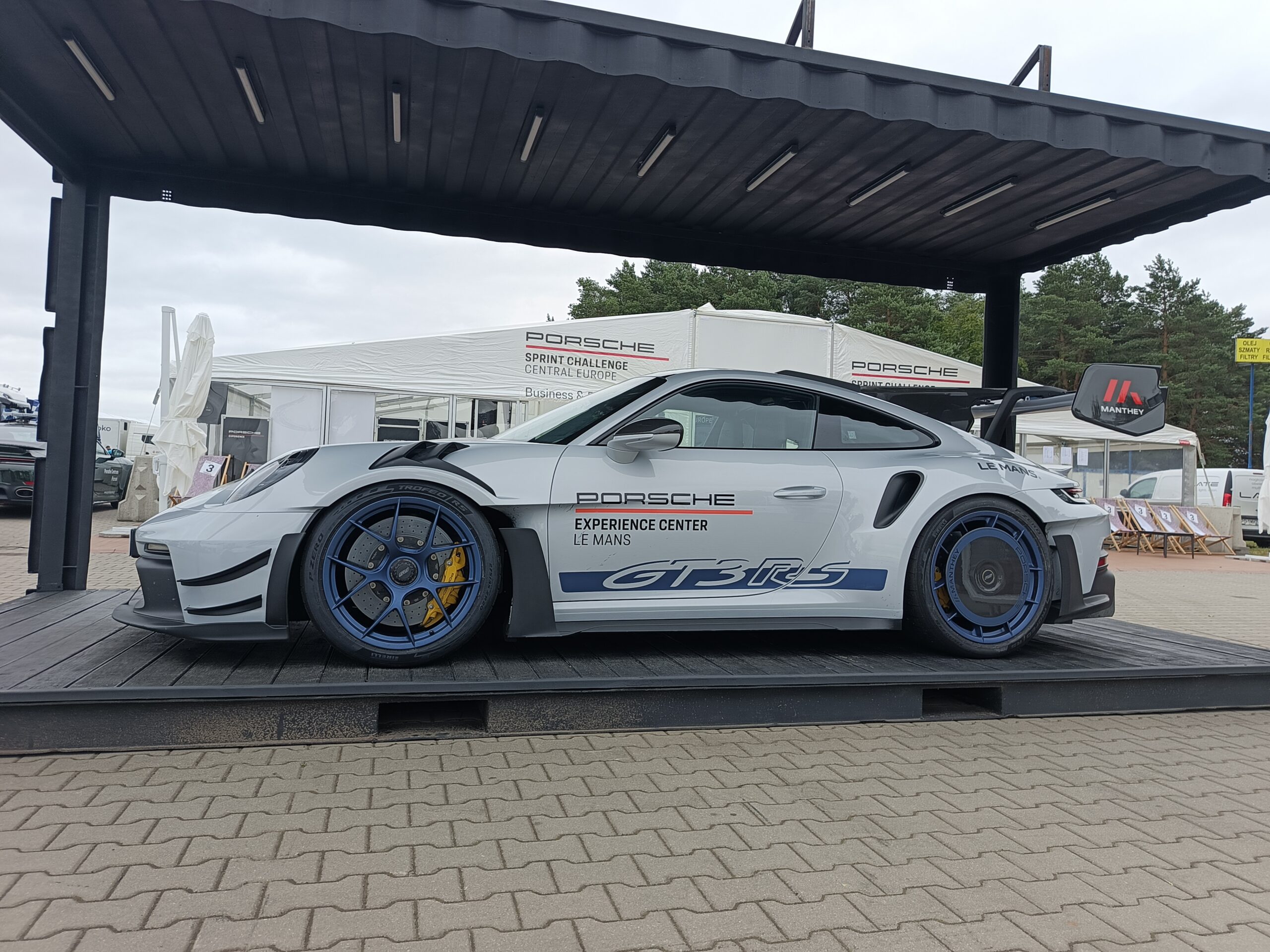 Porsche 911 GT3 RS (992) Manthey Kit (fot. Przemysław Garczyński / V10.pl)