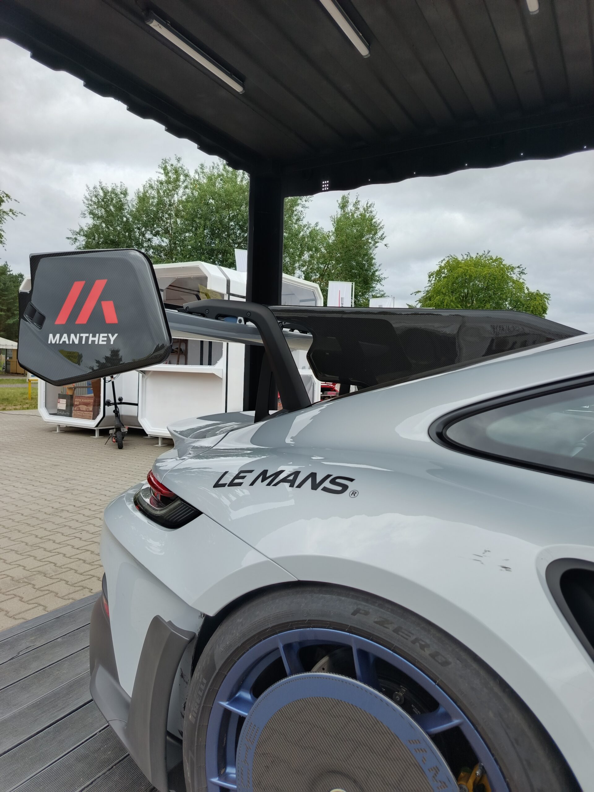Porsche 911 GT3 RS (992) Manthey Kit (fot. Przemysław Garczyński / V10.pl)