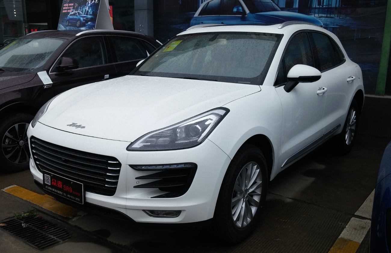 Zotye SR9 2 (fot. Navigator84 / Wikimedia Commons)