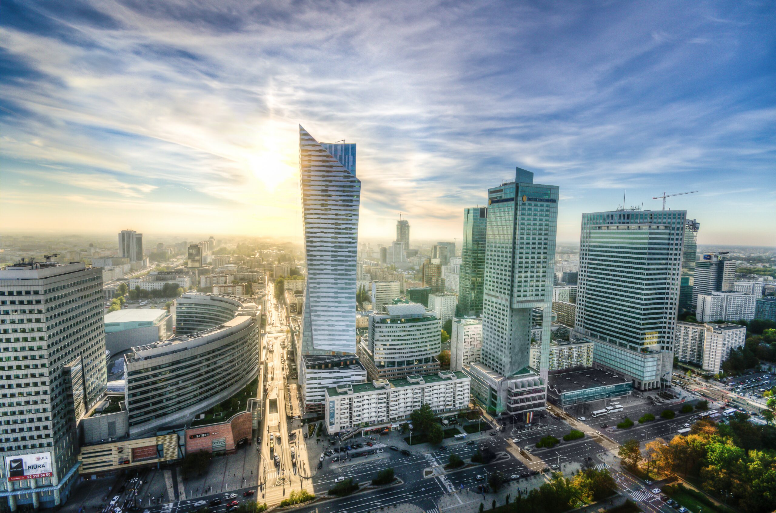 Nowe zasady wjazdu do centrum Warszawy (Fot. Rudy and Peter Skitterians / Pixabay)