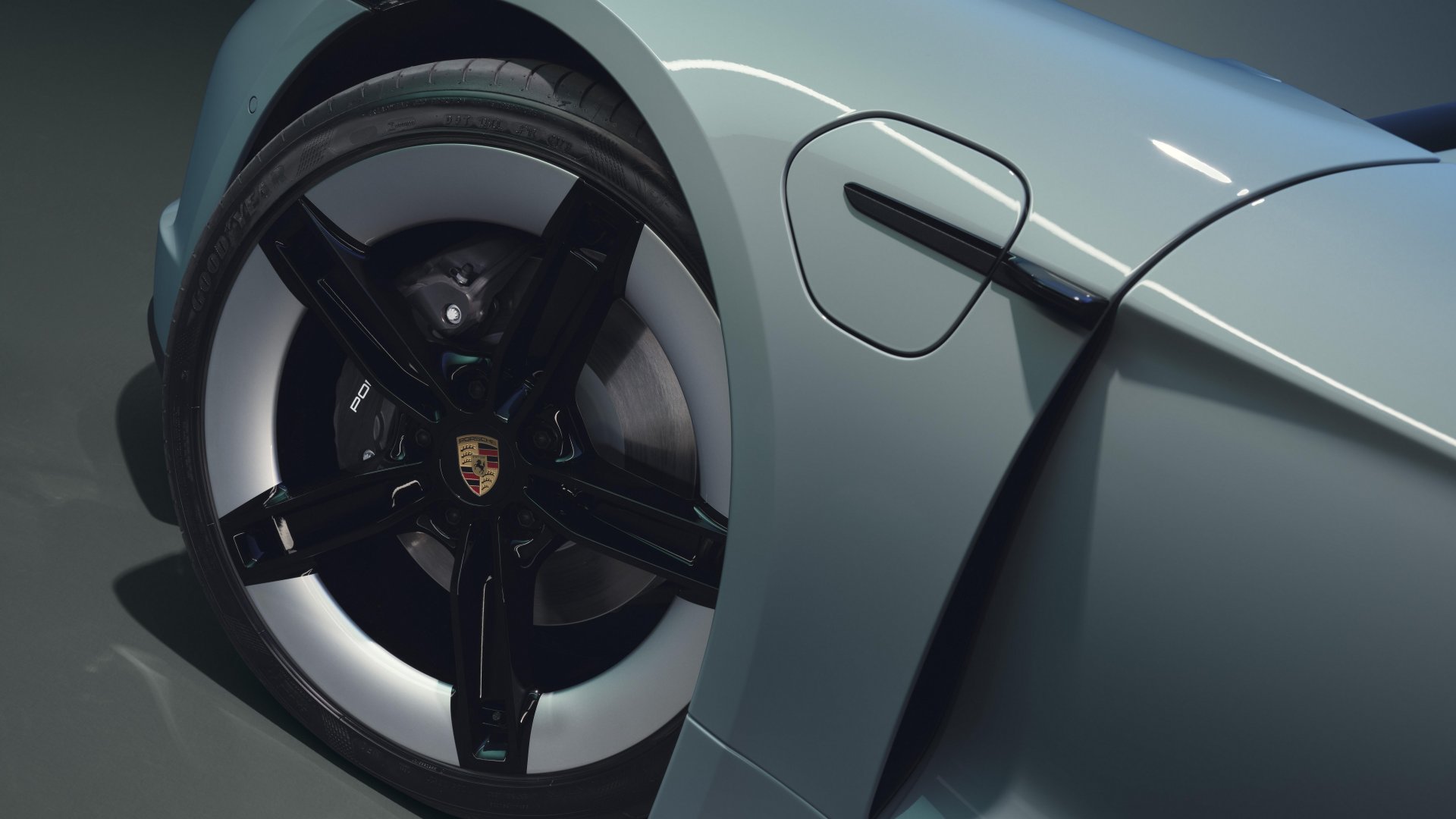 Porsche Taycan 4 (2024) (fot. Porsche AG)