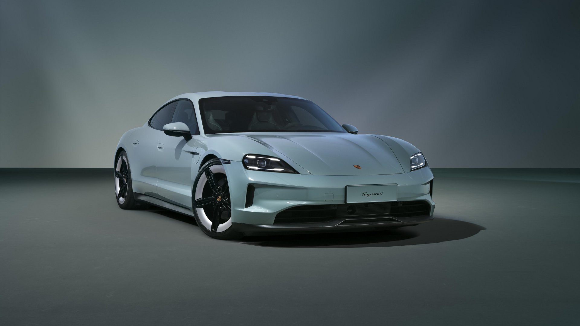 Porsche Taycan 4 (2024) (fot. Porsche AG)