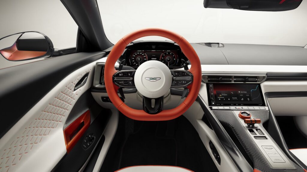 Aston Martin Valen wnętrze