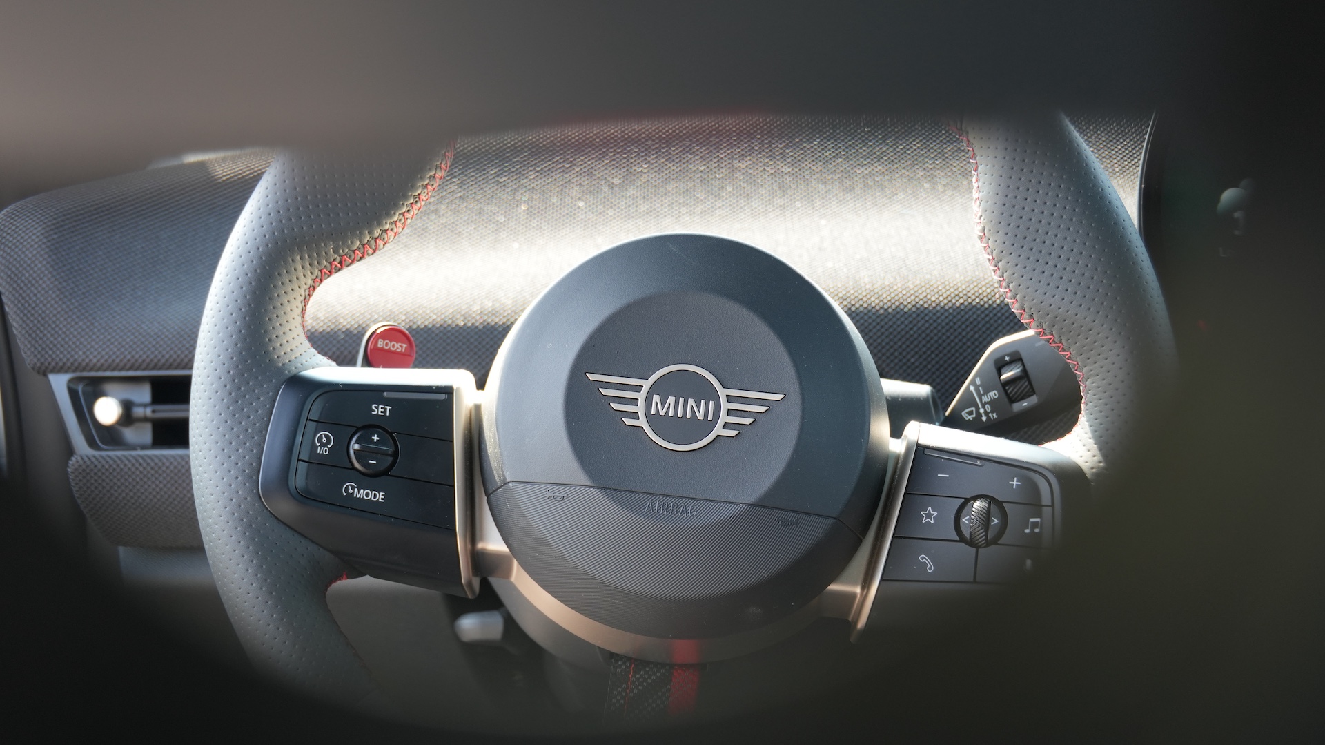 Mini John Cooper Works Electric kierownica