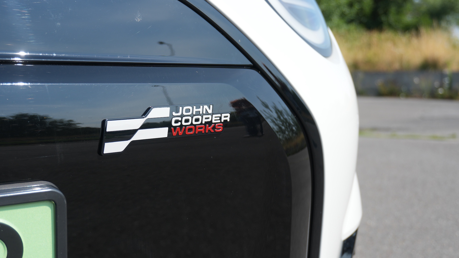 Mini John Cooper Works Electric znaczek