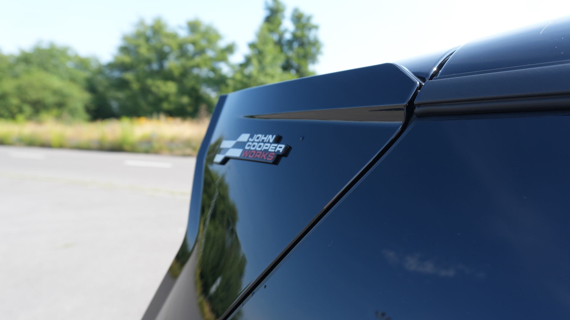 Mini John Cooper Works Electric spojler