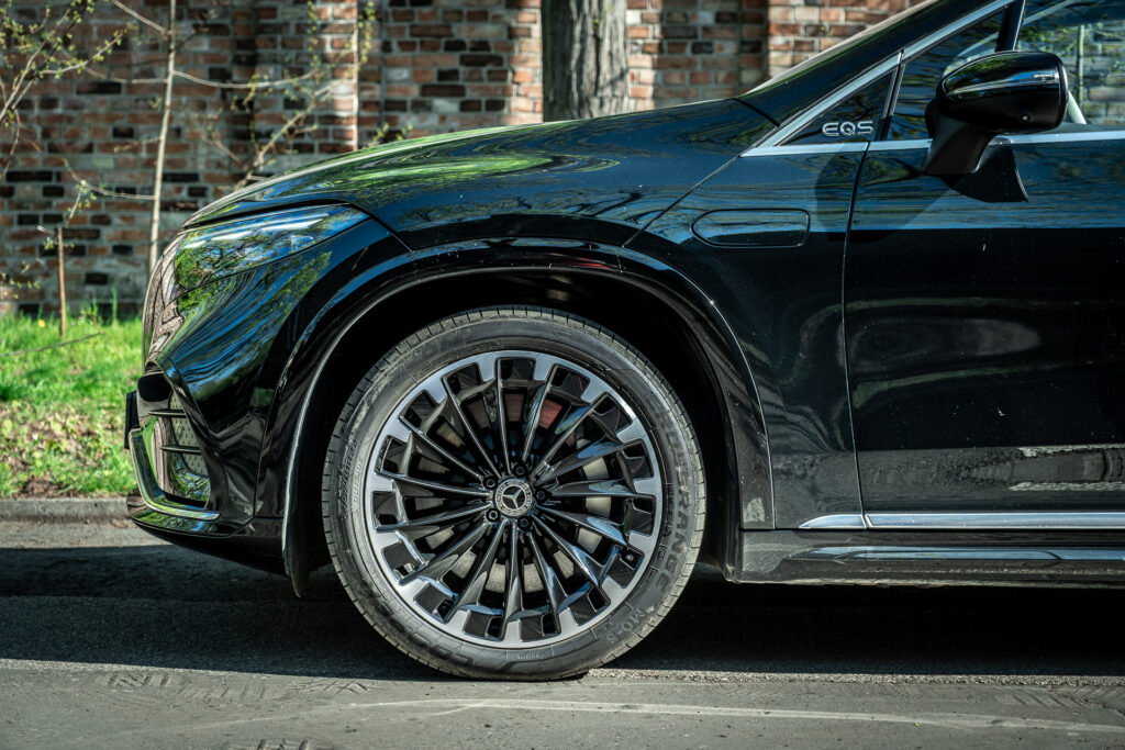 Mercedes-Benz EQS SUV 580 4MATIC koło prz&oacute;d
