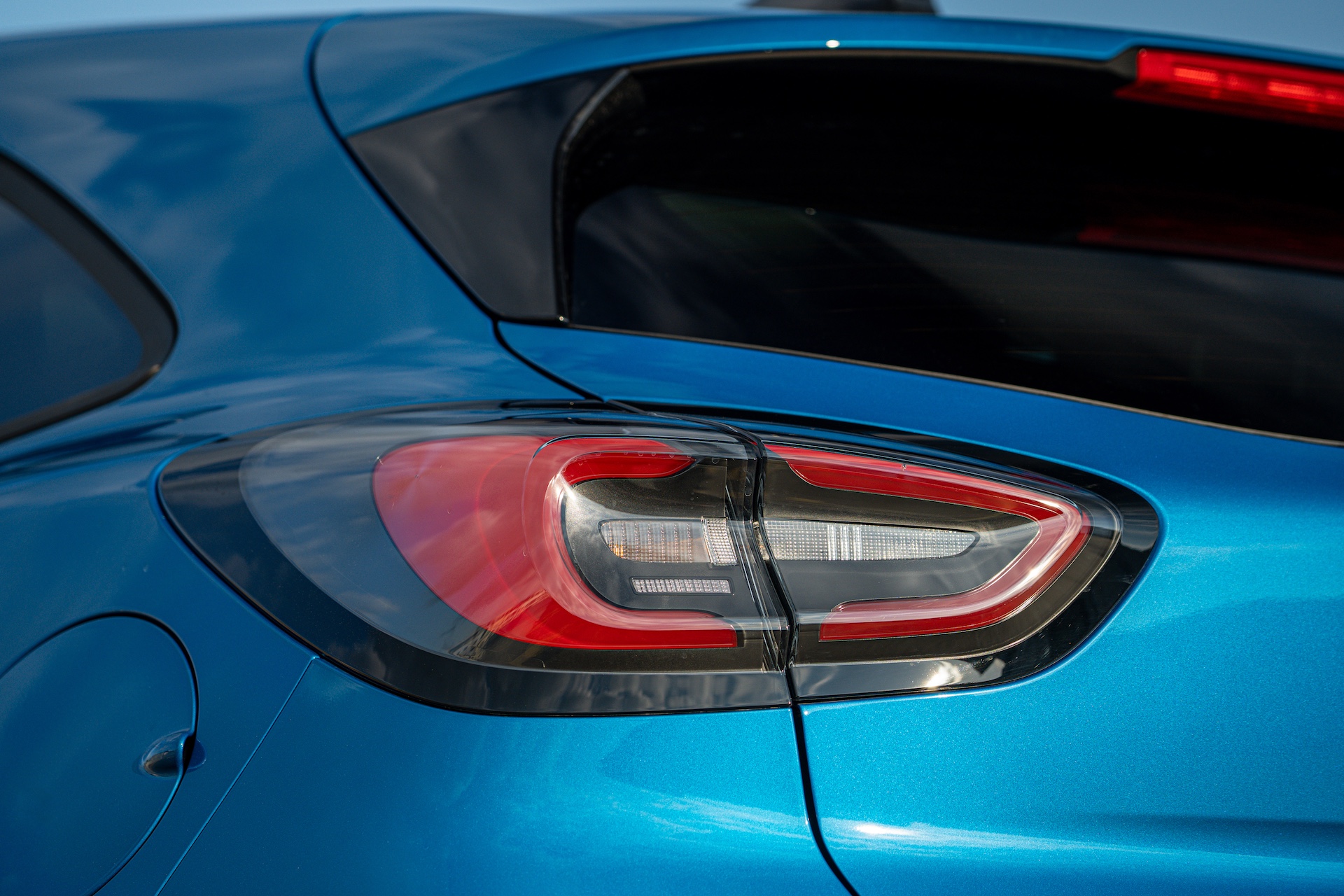 Ford Puma Gen-E tylne światło
