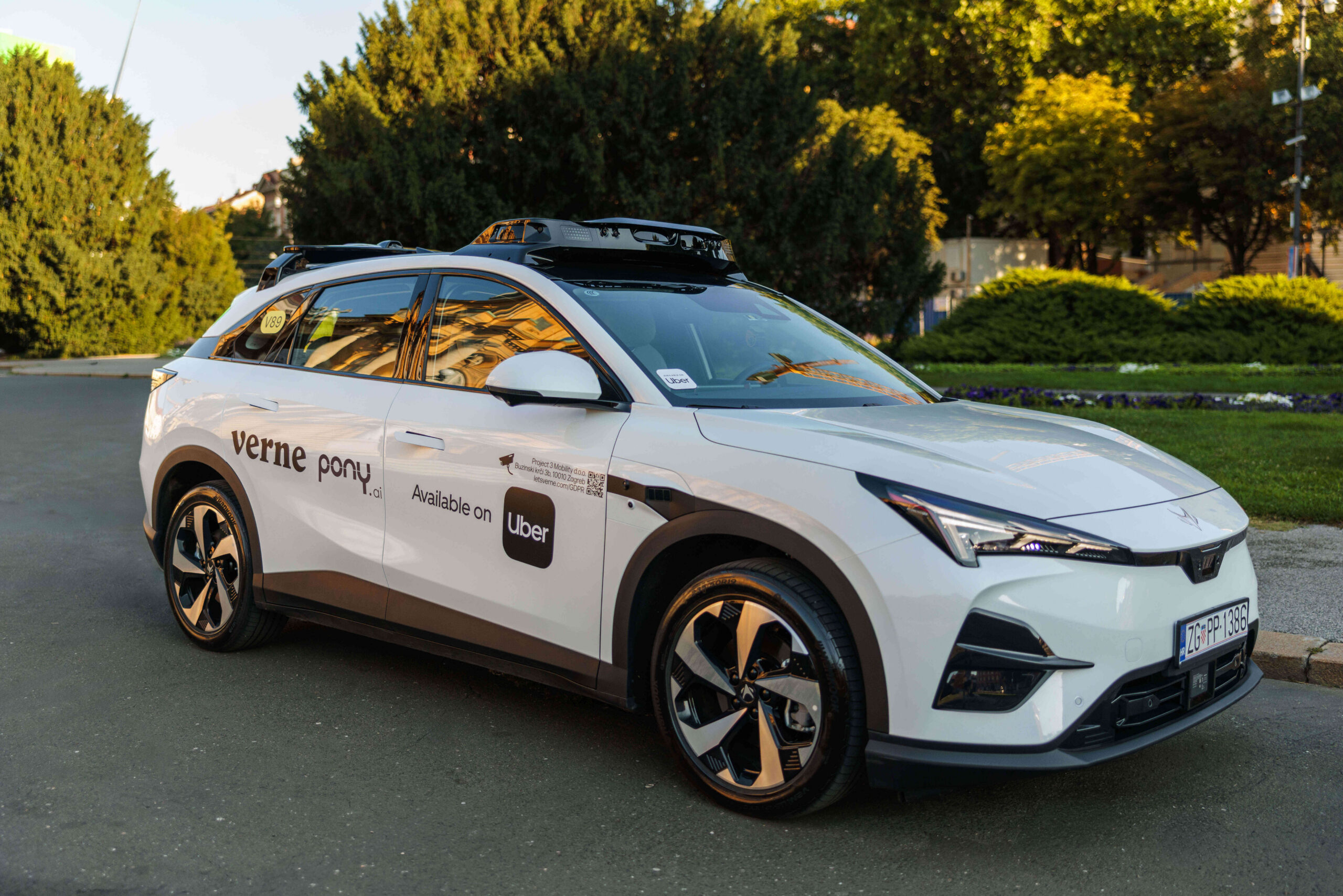 Uber, Verne i Pony.ai testują autonomiczne taksówki (Fot. Uber)