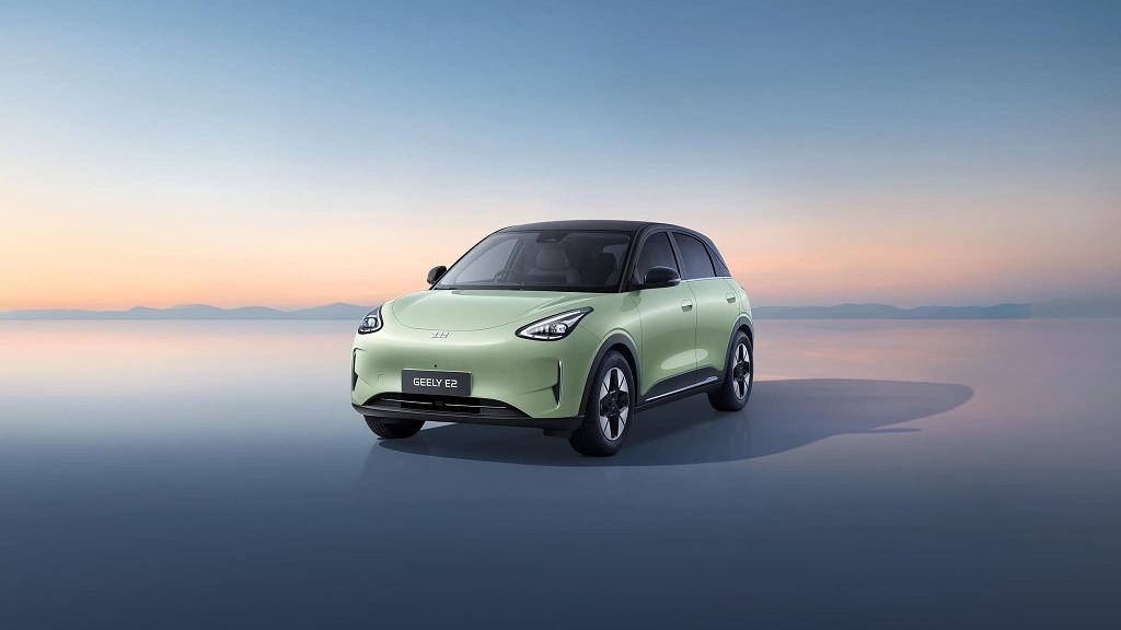 Geely E2 - chiński model, który może namieszać na polskim rynku (fot. Geely)