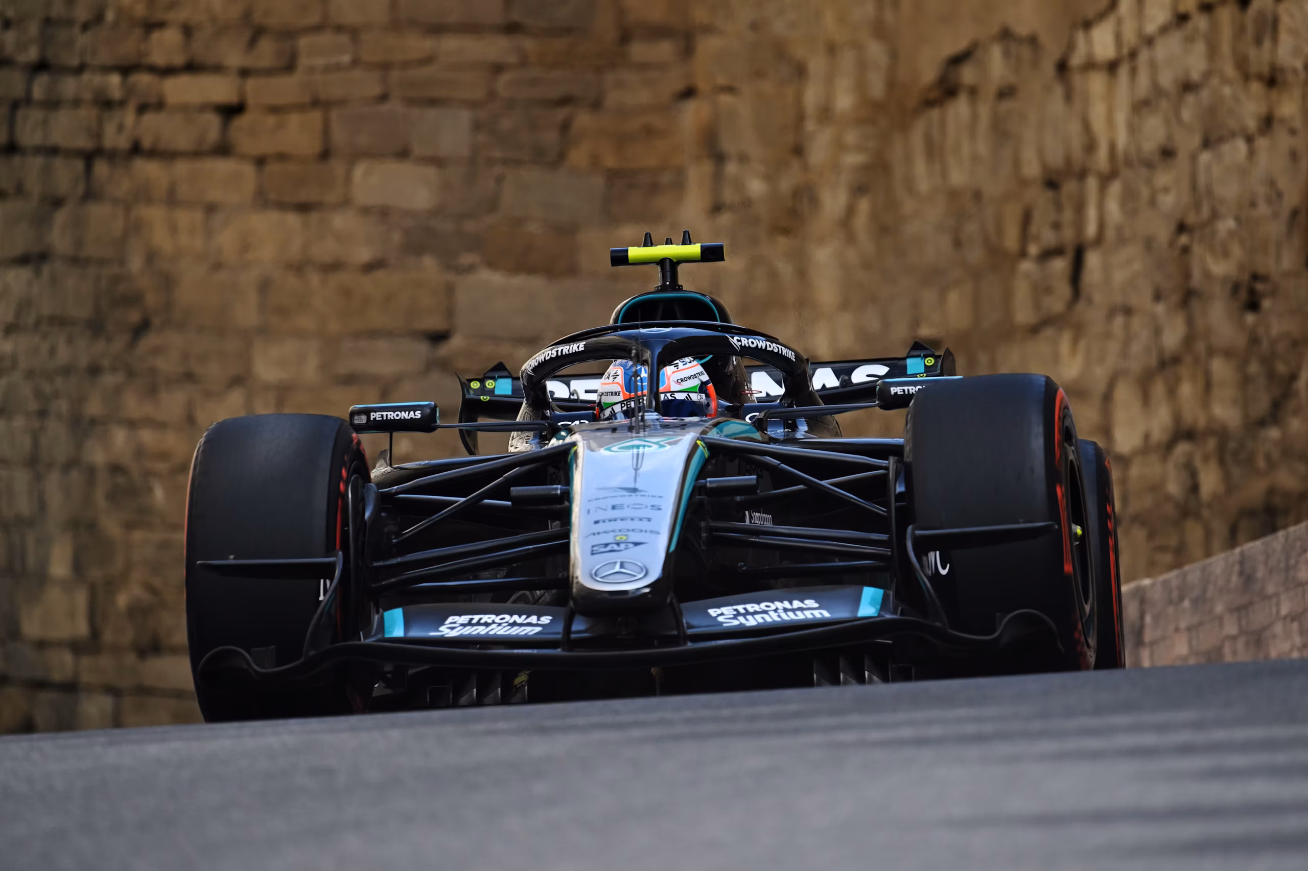 Andrea Kimi Antonelli przebił się na piątą pozycję (fot. Formuła 1 / Getty Images)