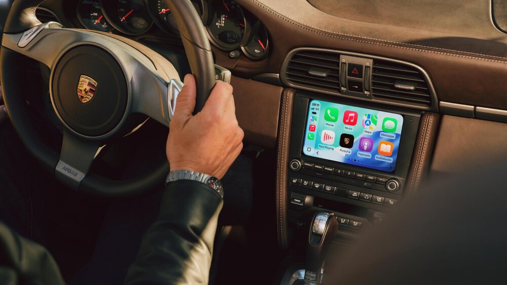 Nowoczesny system multimedialny jako doposażenie dla linii modelowych 911, Boxster i Cayman - Porsche PCCM Plus (fot. Porsche)