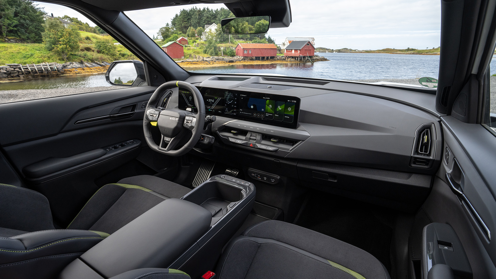 Kia EV5 GT Snow White Pearl (Fot. Kia)
