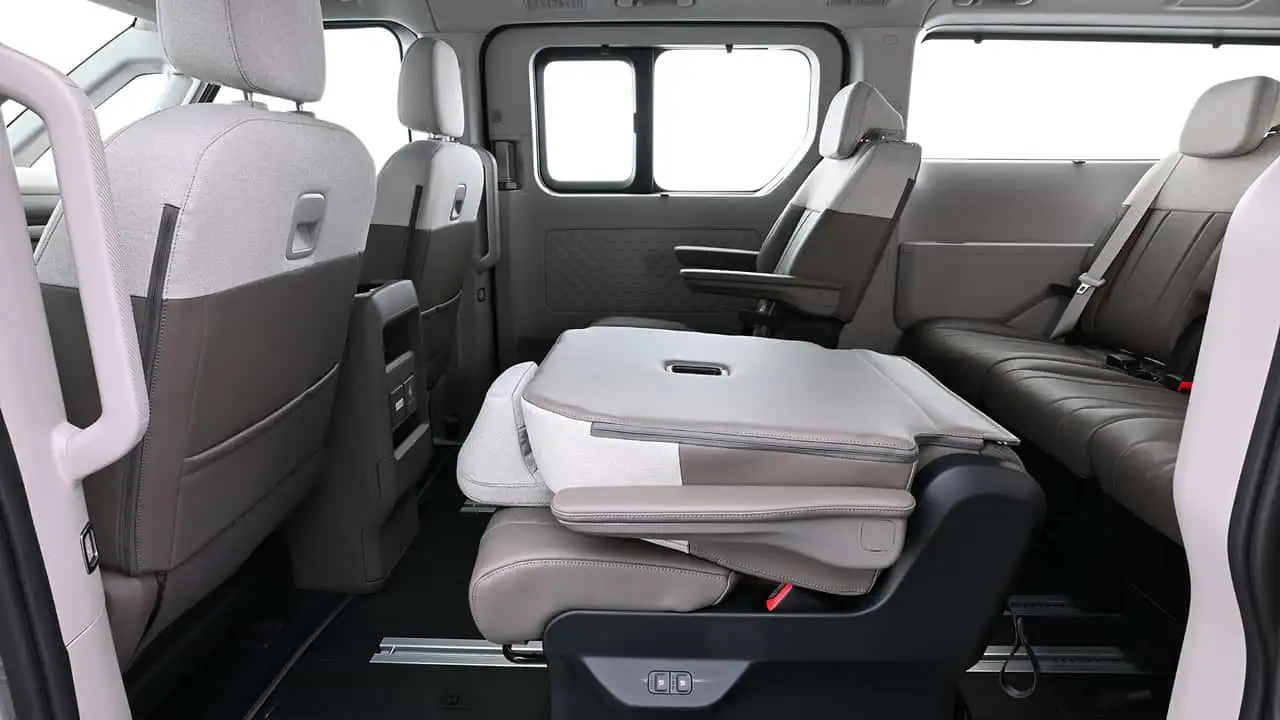 KIA PV7 Passenger (2027) (fot. KIA)
