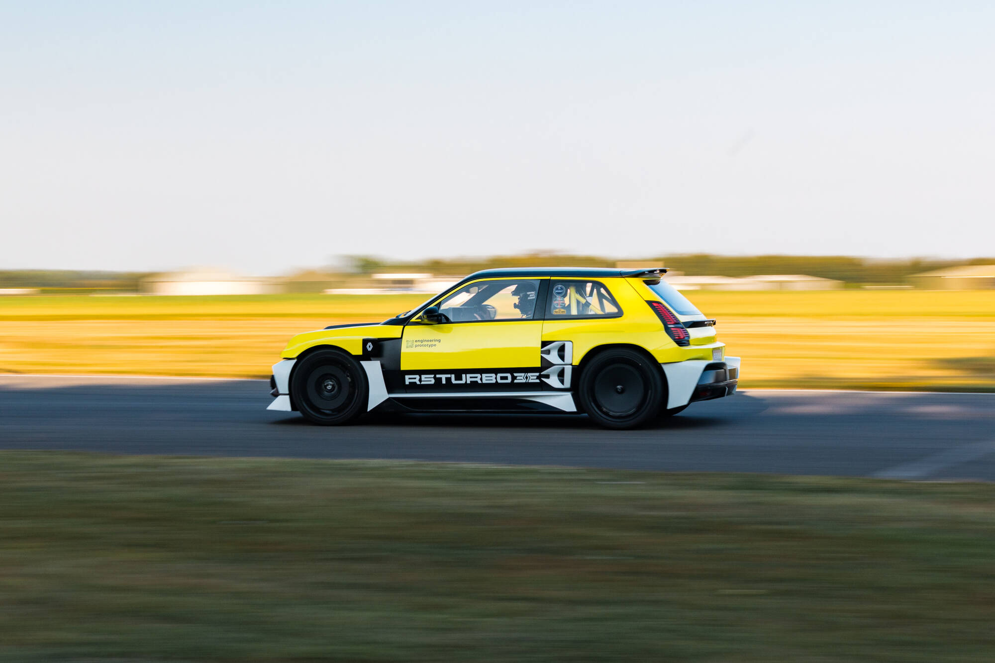 Renault 5 Turbo 3E podczas Goodwood Festival of Speed 2026 (fot. Renault)