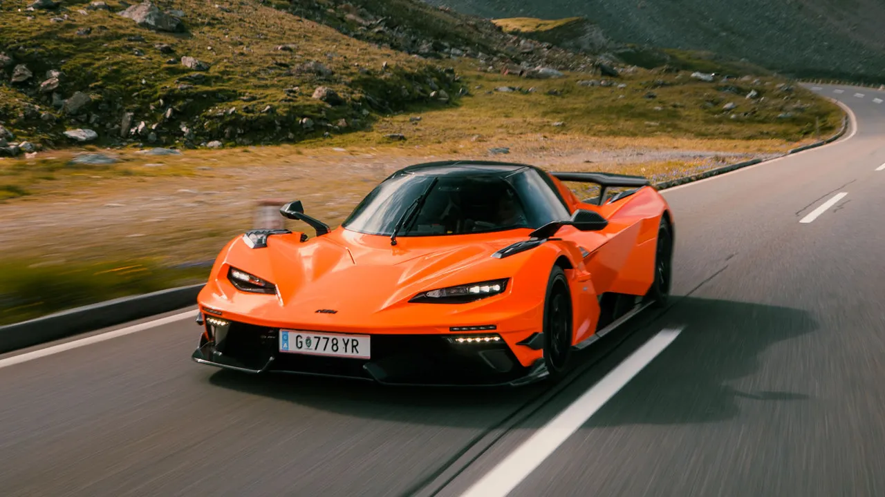 KTM X-Bow GT-XR Spyder (fot. KTM)