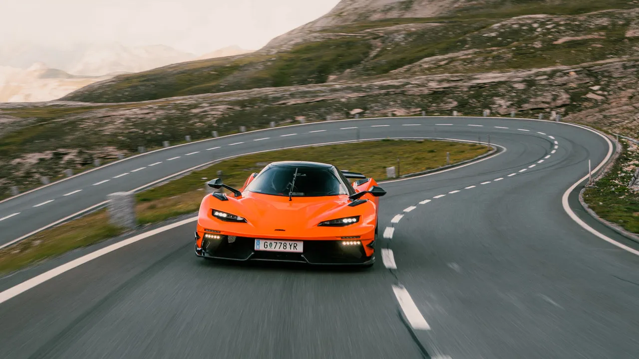 KTM X-Bow GT-XR Spyder (fot. KTM)