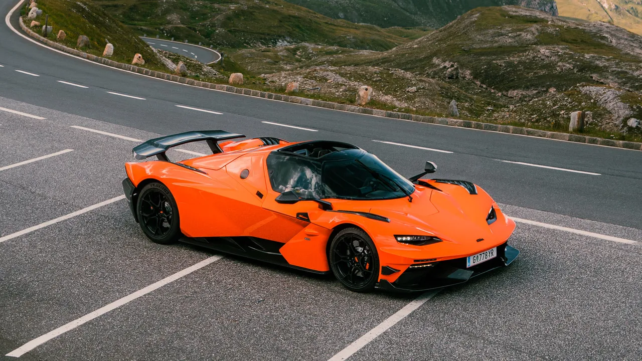 KTM X-Bow GT-XR Spyder (fot. KTM)