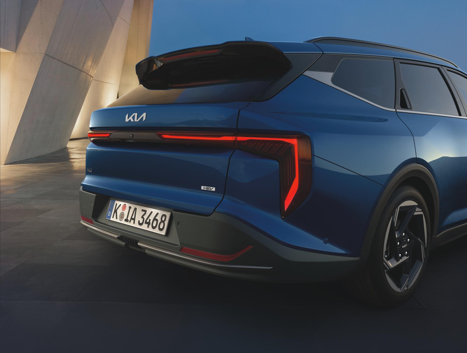 Kia K4 HEV (fot. KIA)