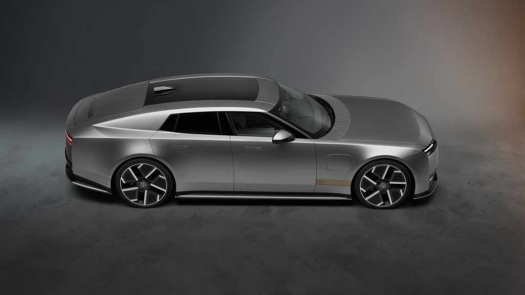 Jaguar Type 01 (fot. JLR)
