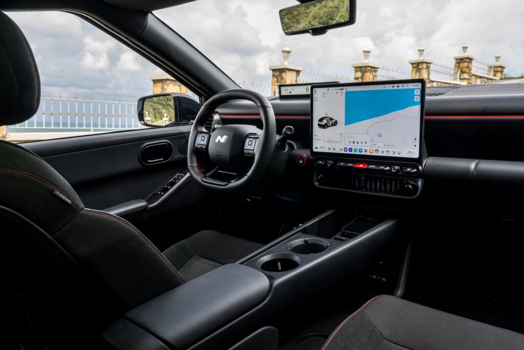 Hyundai Ioniq 3 deska rozdzielcza